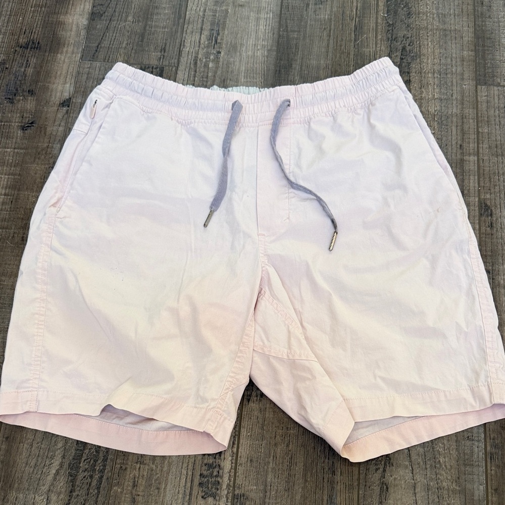 Lululemon light pink shorts size medium